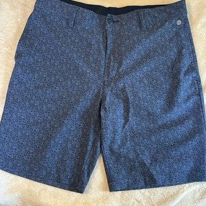 Men’s blue print Adidas shorts 30”